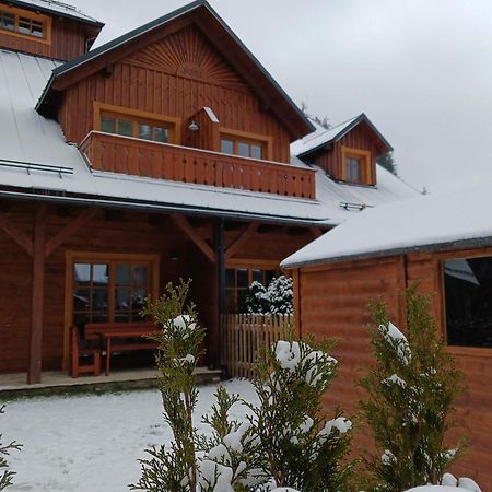Apartman Jezerne Velké Karlovice Kültér fotó