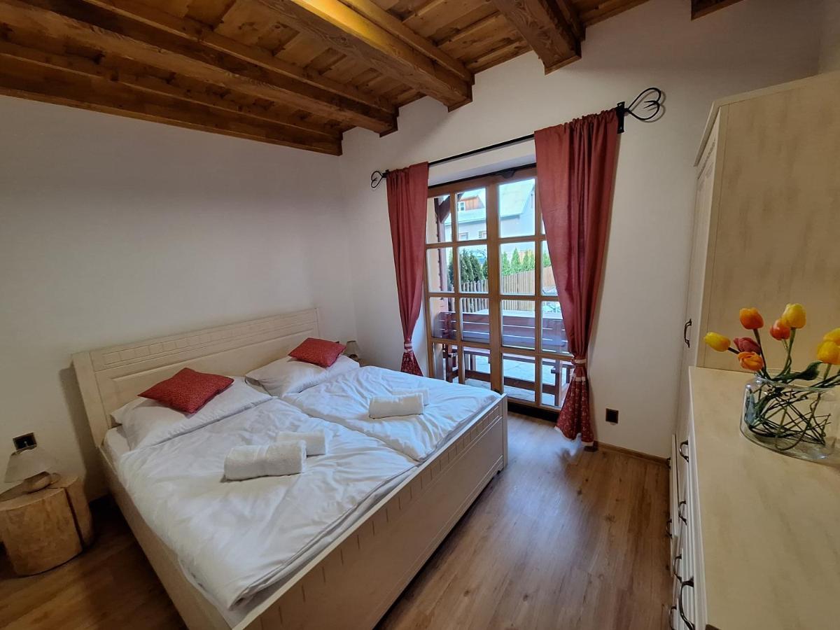 Apartman Jezerne Velké Karlovice Kültér fotó