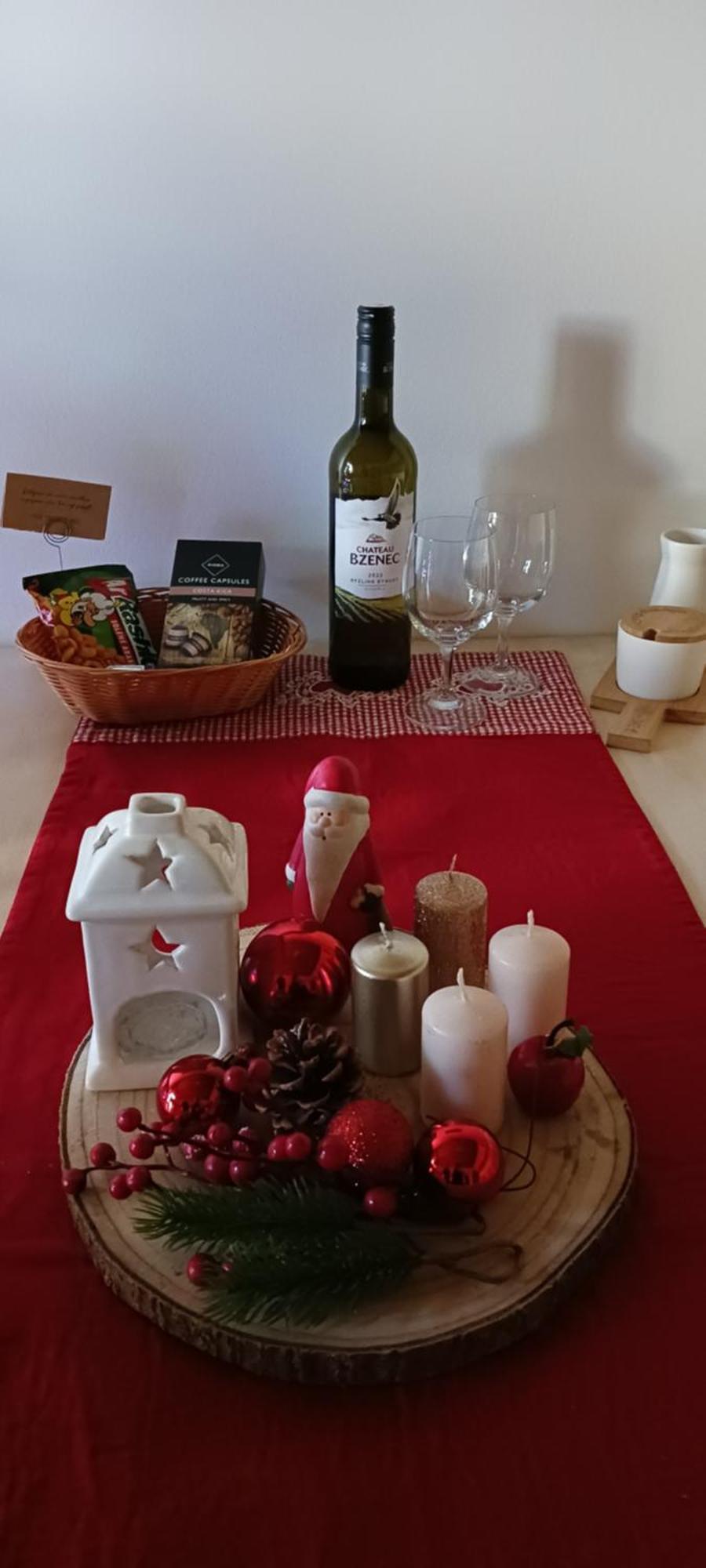 Apartman Jezerne Velké Karlovice Kültér fotó